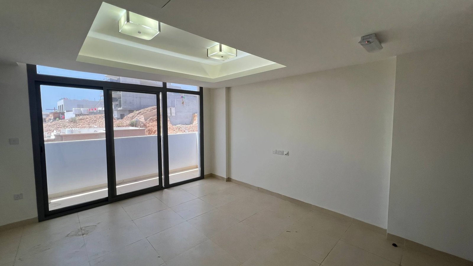 Building in qurum - zara badr · quuma-02012