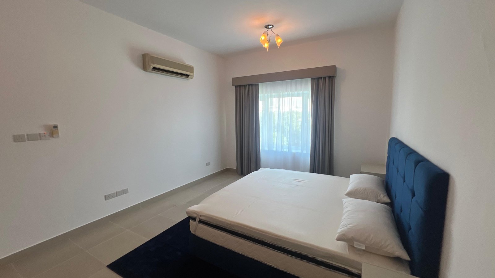 Fully Furnished 3BHK Apartment for Rent in Qurum UMA11